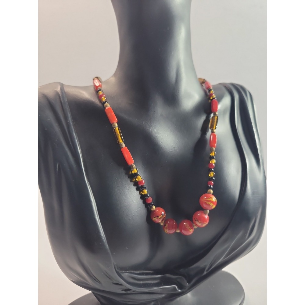 Red Yellow Black Beaded Necklace Floral Round Beads Vintage Style - Picture 2 of 11